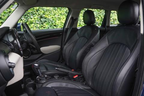 2015 Mini Cooper S - Thumbnail