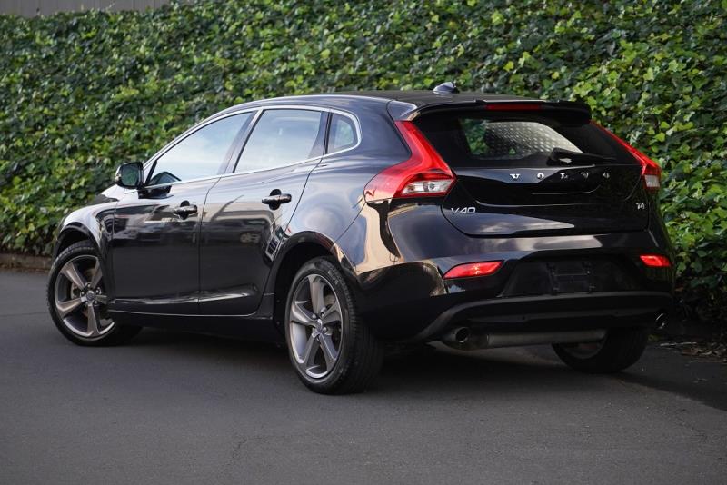 2014 Volvo V40 T4