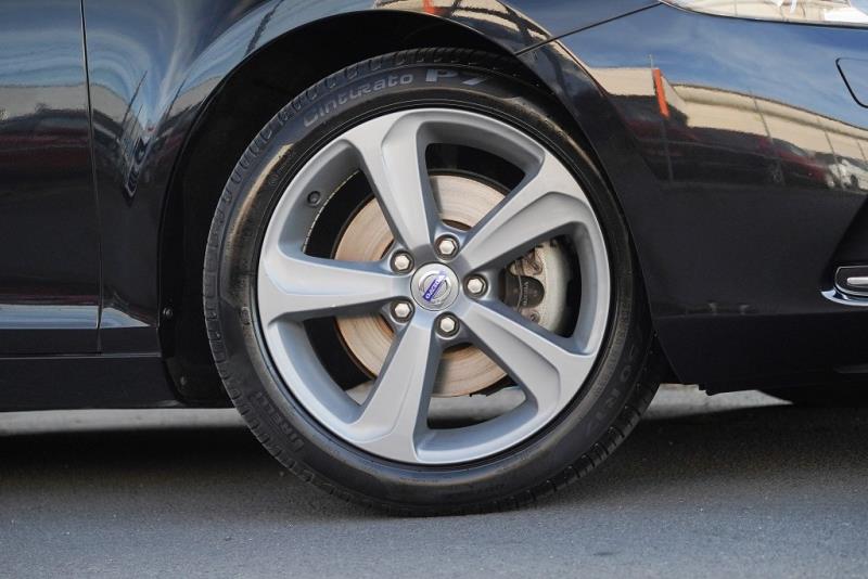 2014 Volvo V40 T4