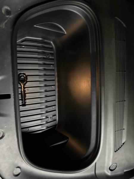 2023 Tesla Model Y Performance AWD