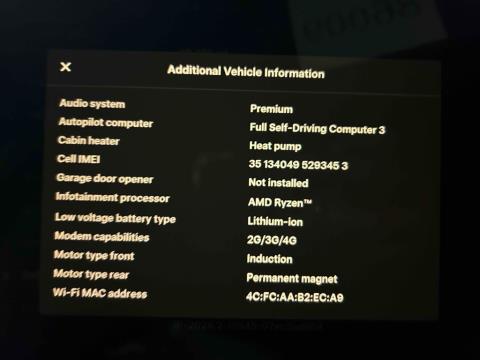 2023 Tesla Model Y Performance AWD - Thumbnail