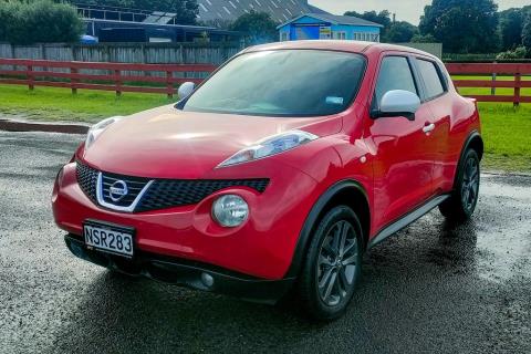 2014 Nissan Juke 15RX - Thumbnail