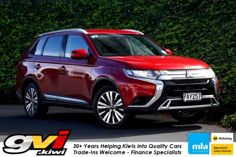 2022 Mitsubishi Outlander LS 7 Seater
