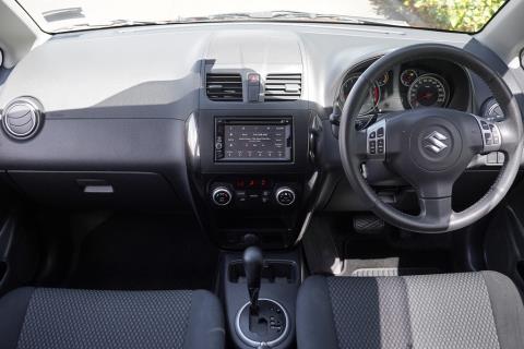 2013 Suzuki SX4 LTD - Thumbnail