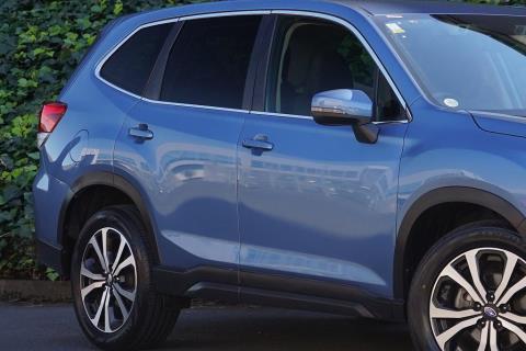 2018 Subaru Forester Premium 4WD - Thumbnail