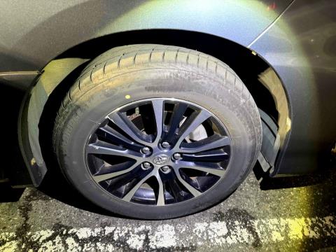 2014 Toyota Estima Hybrid Premium - Thumbnail