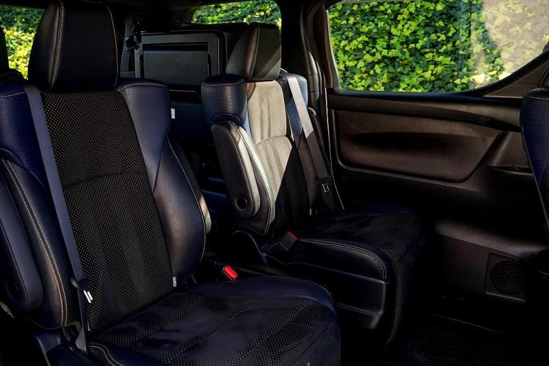 2017 Toyota Vellfire 2.5Z / Alphard