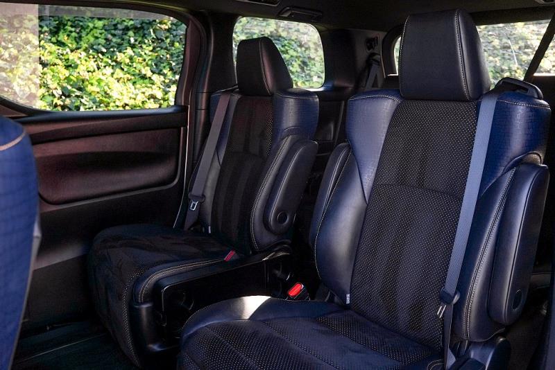 2017 Toyota Vellfire 2.5Z / Alphard