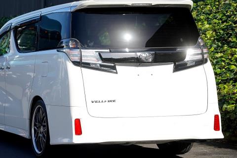 2017 Toyota Vellfire 2.5Z / Alphard - Thumbnail
