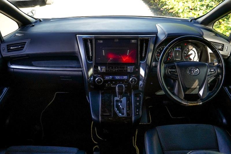 2017 Toyota Vellfire 2.5Z / Alphard