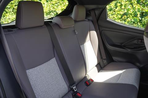 2022 Toyota Yaris Hybrid / Vitz - Thumbnail