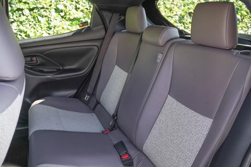 2022 Toyota Yaris Hybrid / Vitz