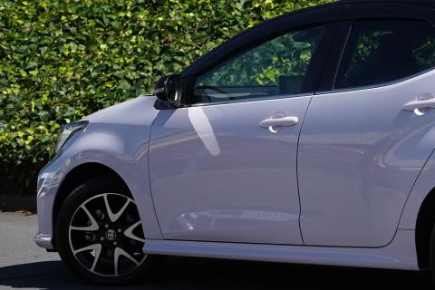 2022 Toyota Yaris Hybrid / Vitz - Thumbnail