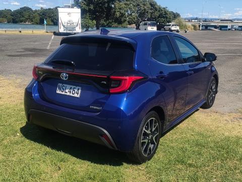 2021 Toyota Yaris ZR Hybrid - Thumbnail