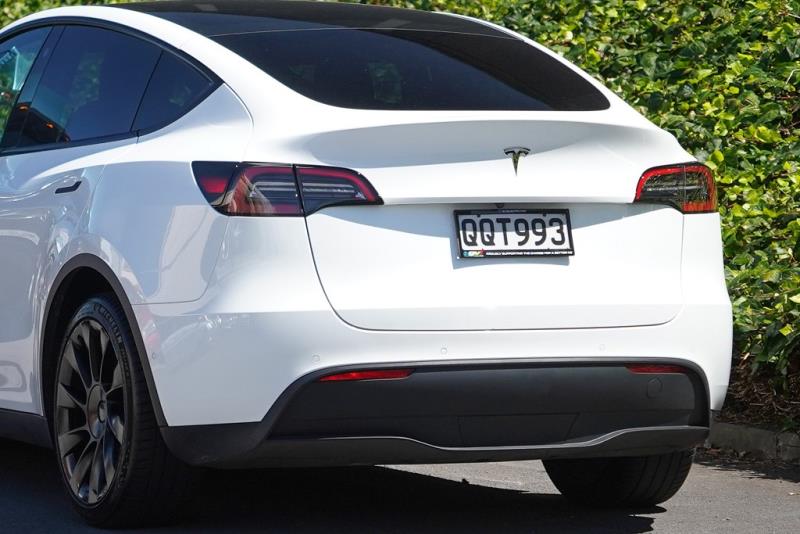 2024 Tesla Model Y RWD 60kWh