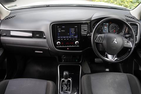 2022 Mitsubishi Outlander LS 2.4P 4WD - Thumbnail