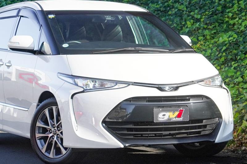 2017 Toyota Estima Aeras Premium