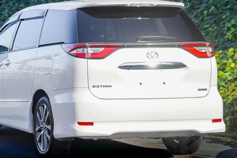 2017 Toyota Estima Aeras Premium - Thumbnail