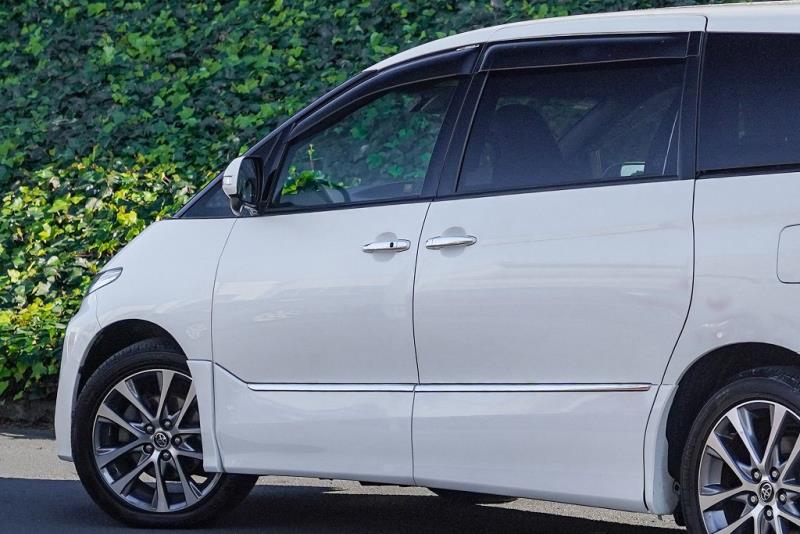2017 Toyota Estima Aeras Premium