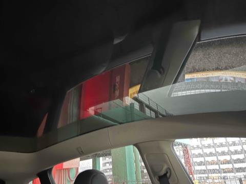 2023 Tesla Model Y 60kWh - Thumbnail