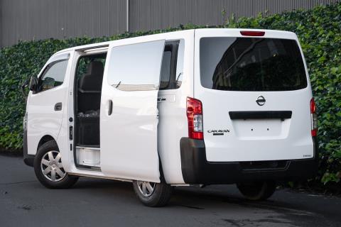 2021 Nissan NV350 / Caravan - Thumbnail