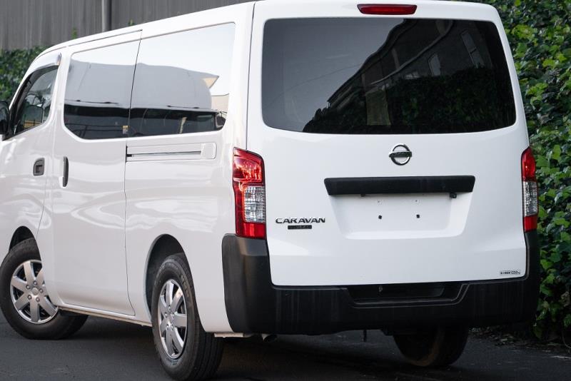 2021 Nissan NV350 / Caravan