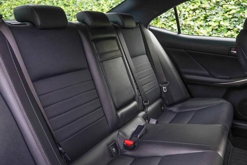 2015 Lexus IS 200t