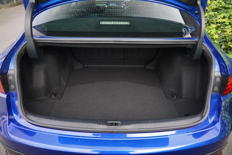 2015 Lexus IS 200t