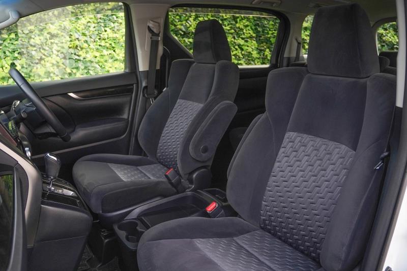 2017 Toyota Alphard S / Vellfire