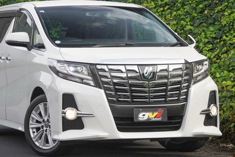 2017 Toyota Alphard S / Vellfire