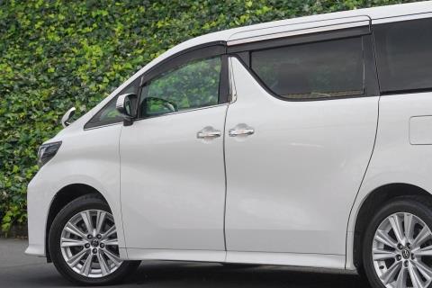 2017 Toyota Alphard S / Vellfire - Thumbnail