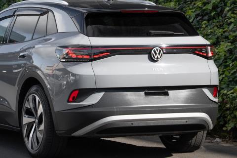 2024 Volkswagen ID.4 Pro 82kWh - Thumbnail