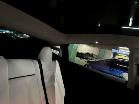 2022 Tesla Model Y 60kWh - Thumbnail