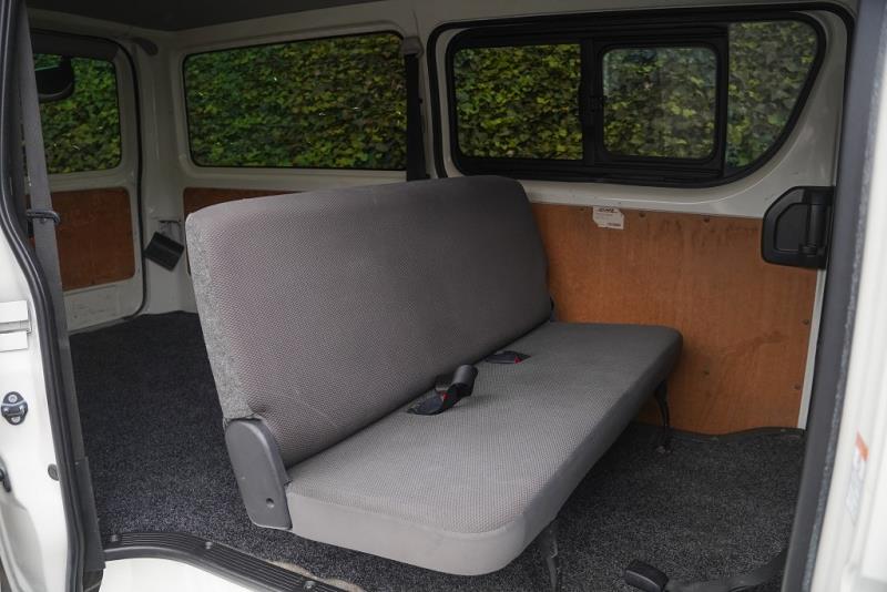 2017 Toyota Hiace ZL 5 Door