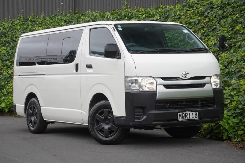2017 Toyota Hiace ZL 5 Door
