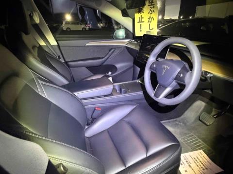 2024 Tesla Model Y 60kWh - Thumbnail