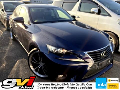 2013 Lexus IS 350 - Thumbnail