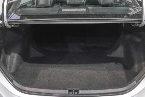 2015 Toyota Corolla GLX Sedan - Thumbnail