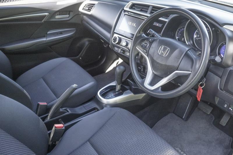 2018 Honda Jazz S / Fit