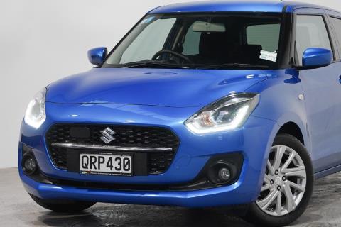 2024 Suzuki Swift GLX Hybrid - Thumbnail