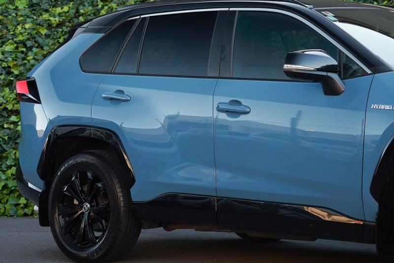 2023 Toyota RAV4 Hybrid SXE