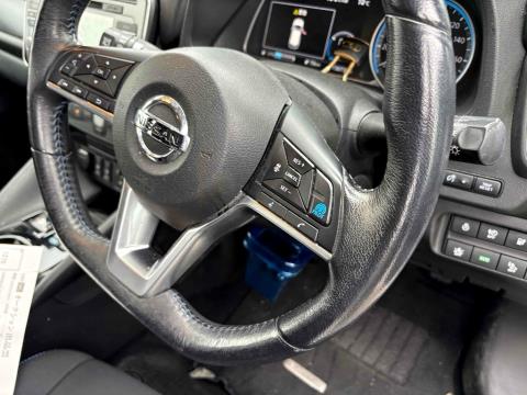 2018 Nissan Leaf 40G 84% SOH - Thumbnail