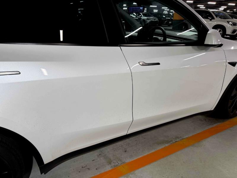 2023 Tesla Model Y Performance AWD