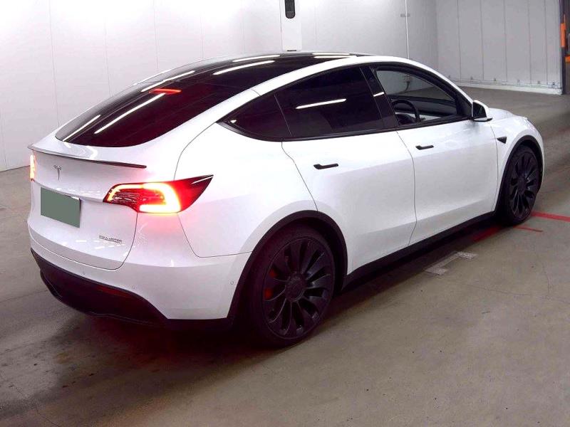 2023 Tesla Model Y Performance AWD