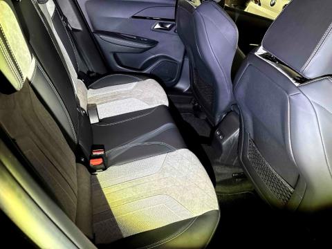 2021 Peugeot e-2008 GT Line Electric - Thumbnail