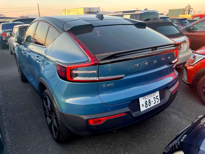 2022 Volvo C40 Recharge Ultime Twin