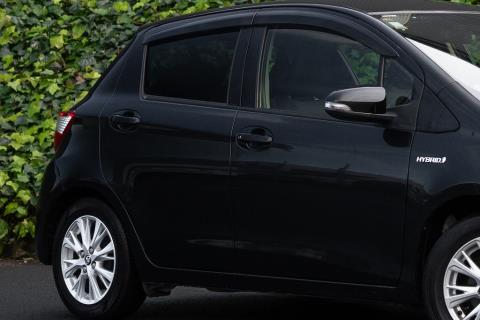 2017 Toyota Vitz Hybrid / Yaris - Thumbnail