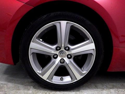 2015 Lexus RC300h - Thumbnail