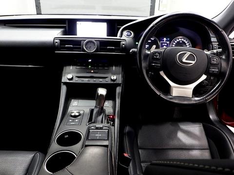 2015 Lexus RC300h - Thumbnail