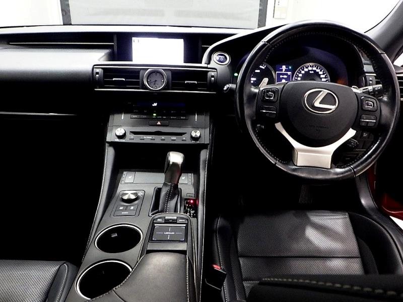 2015 Lexus RC300h